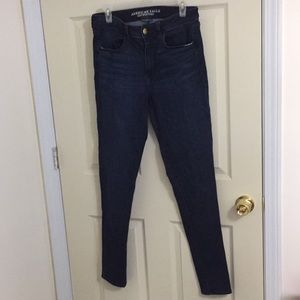 American Eagle Outfitters Hi-Rise Jegging